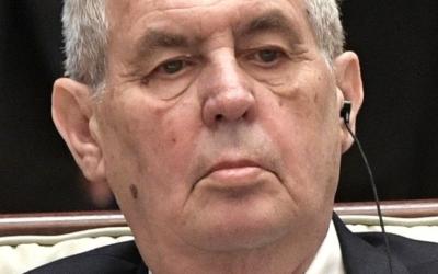 Miloš Zeman analiza el panorama internacional y político checo